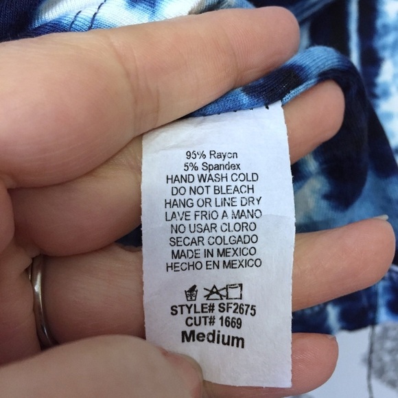 SIX/FIFTY Tie Dye Cut Out Shoulder Top - Picture 5 of 6